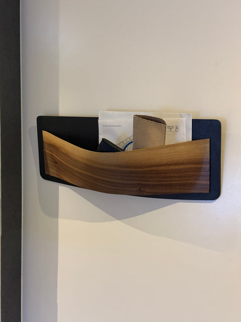 Modern wall organizer