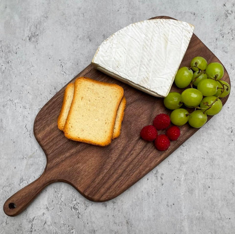 Why Do Chefs Use Wooden Utensils & Boards?