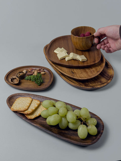 Stackable nesting wooden trays