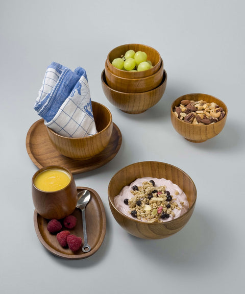 Breakfast setup with wooden tableware - Fig wood bowls & cups with acacia wood plates