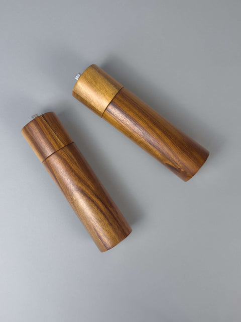 Set of wooden salt and pepper grinders - acacia wood peppermills