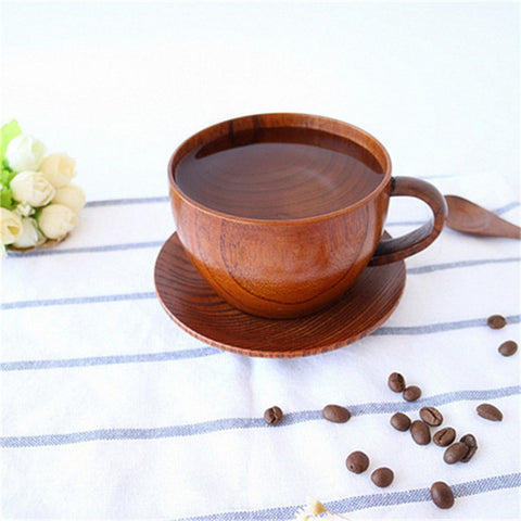 Wooden drinking cup with handle